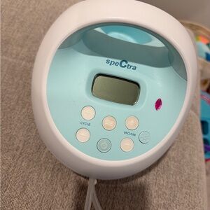 Spectra White and Blue Breast Pump
